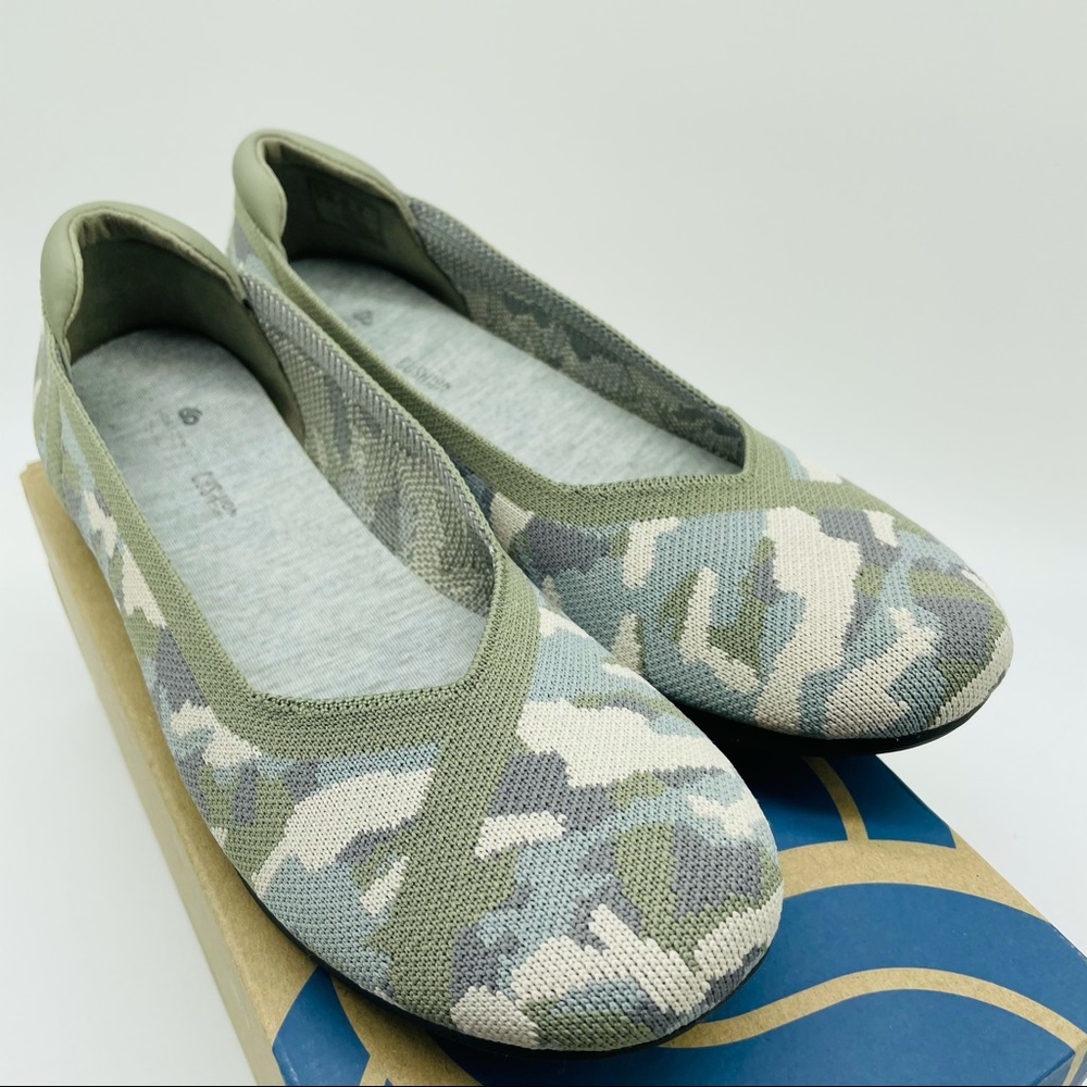Women's Camo Slip-On Ballet Flats - Olive - Picture 3 of 15